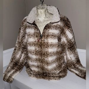 DYLAN Sherpa Quarter Zip EUC!